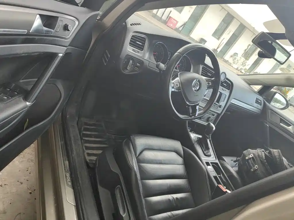 Volkswagen Golf — миниатюра 21