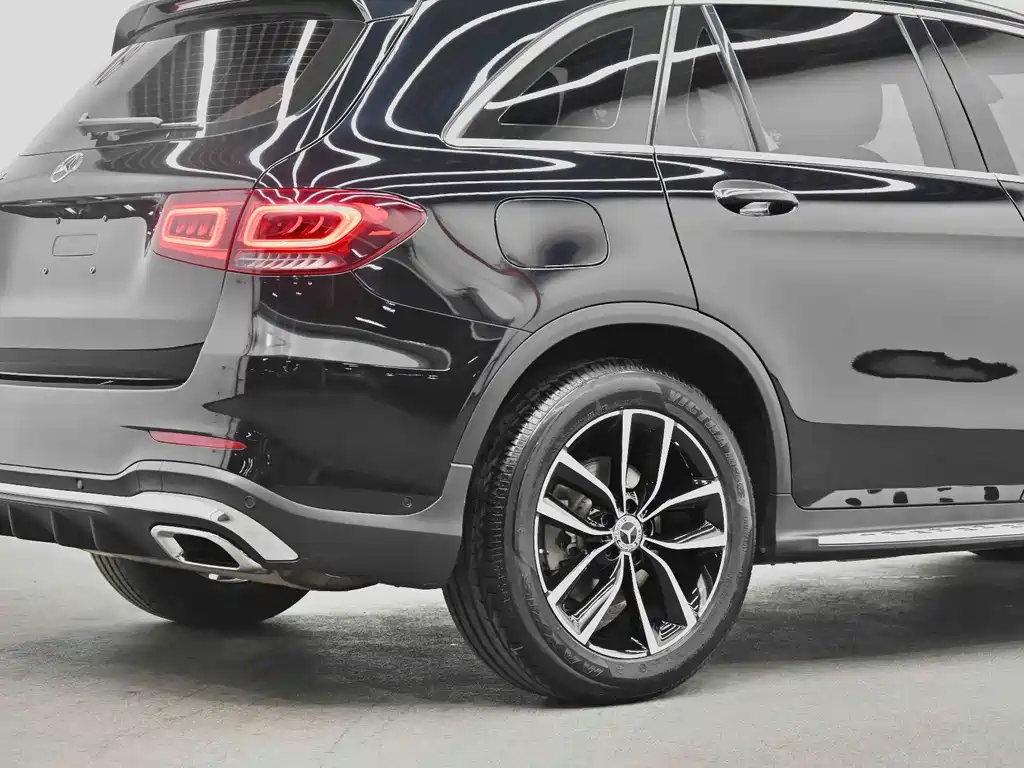 Mercedes-Benz GLC — миниатюра 9