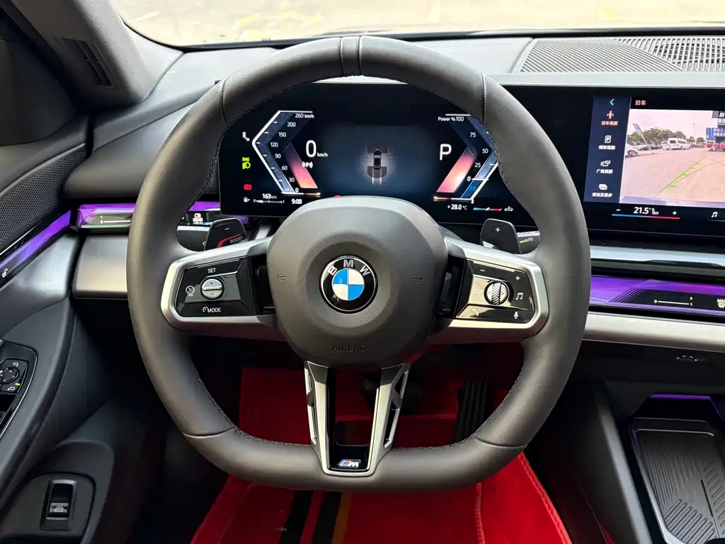 BMW 5 Series — миниатюра 4