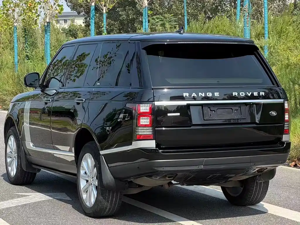 Land Rover Range Rover — миниатюра 6