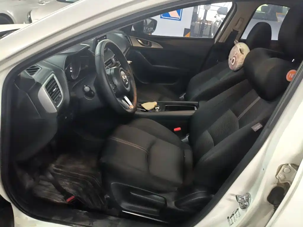 Mazda 3 Axela — миниатюра 15