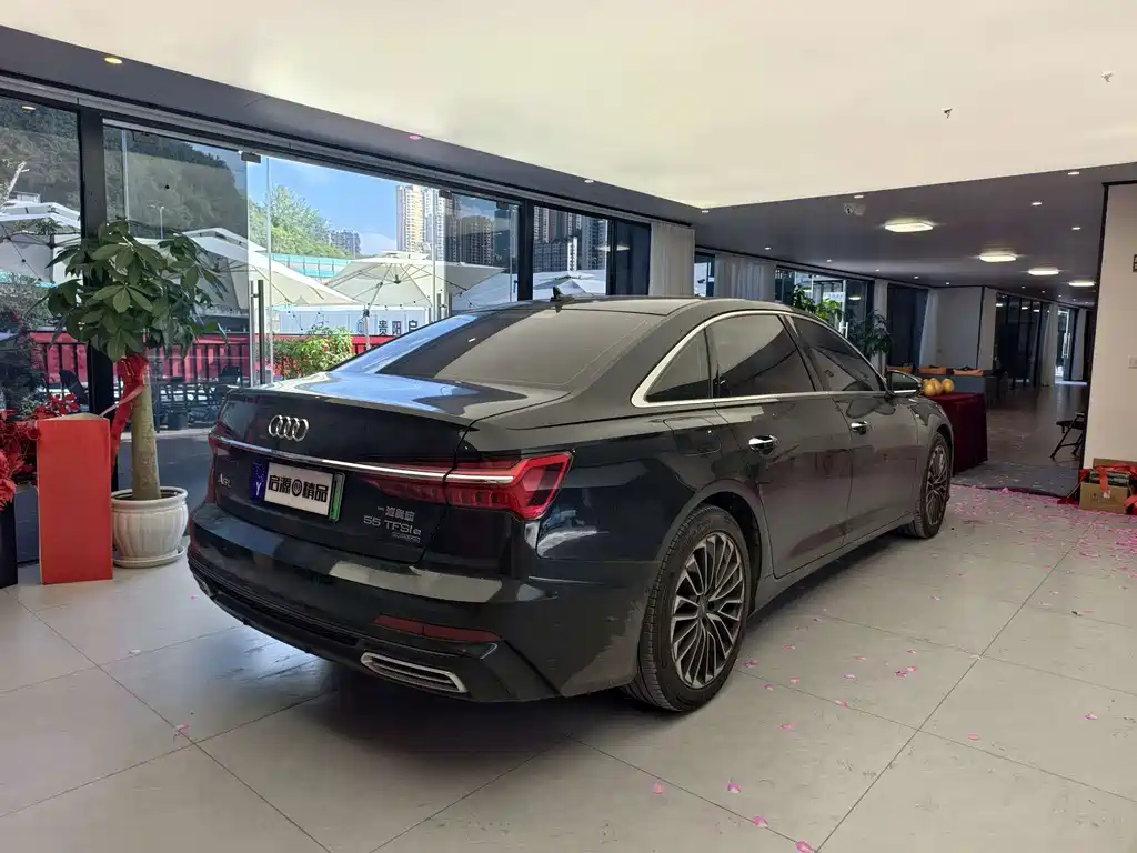 Audi A6L New Energy — миниатюра 4