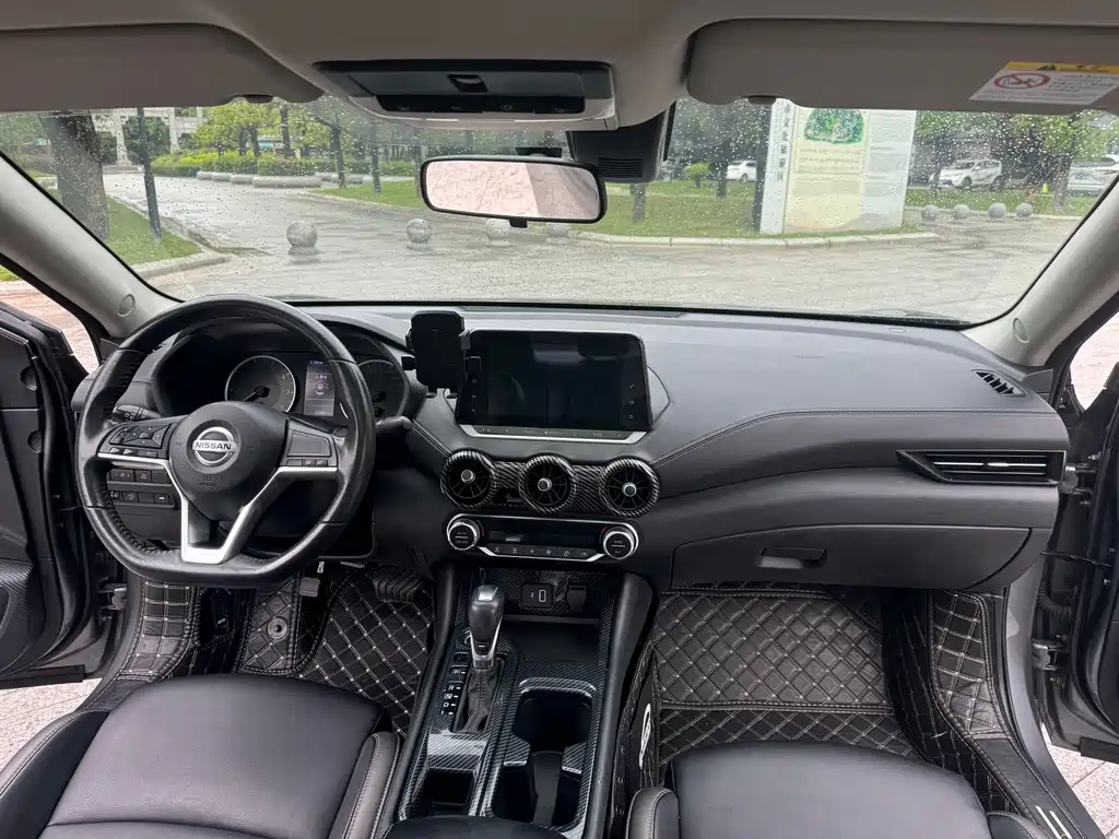 Nissan Sylphy 2021 1.6L XL CVT Enjoy