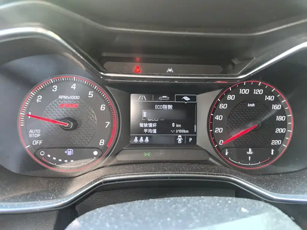 Chevrolet Tracker — миниатюра 4