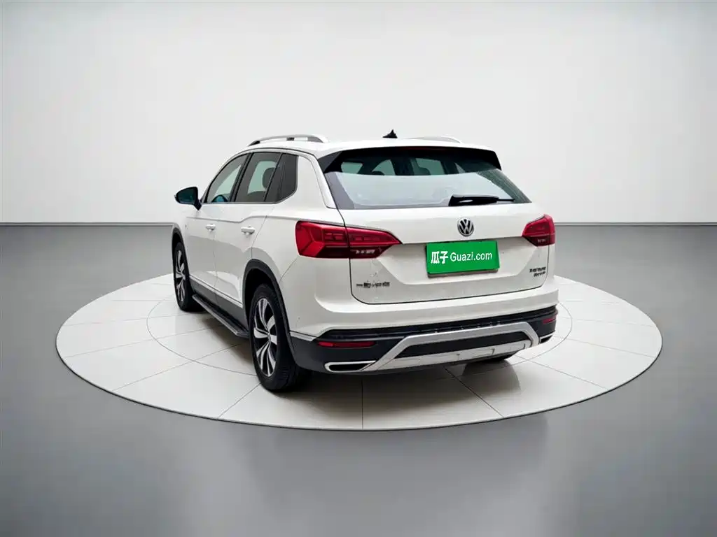 Volkswagen Tayron 2019 330TSI Luxury VI