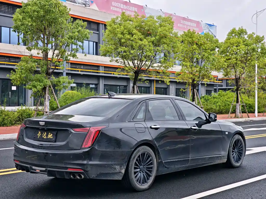 Cadillac CT6 — миниатюра 9