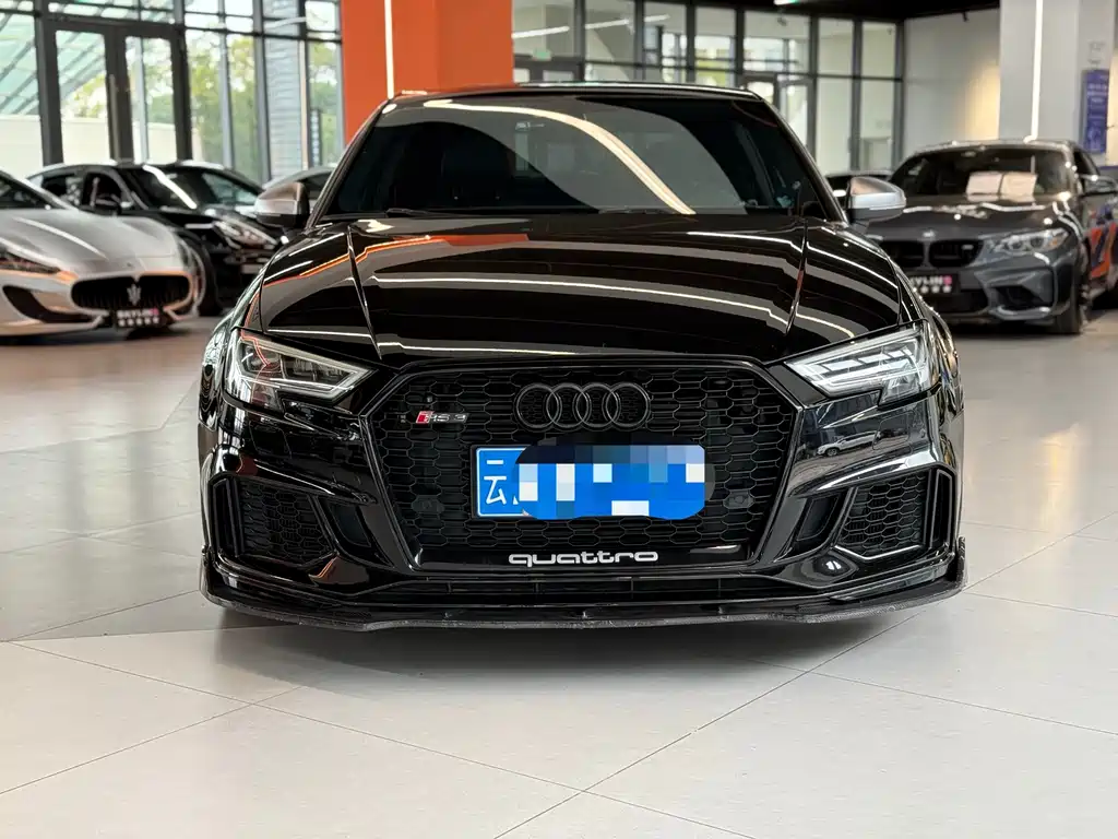AUDI RS 3