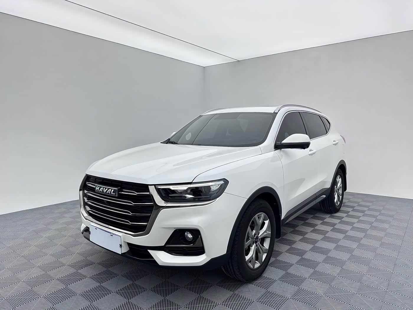 Haval Haval H6 1.5 л 2023 г. Белый, пробег 12000 км
