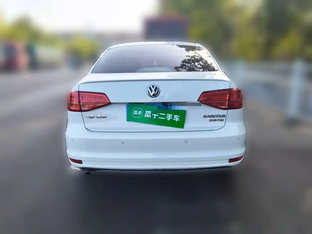 Volkswagen Sagitar — миниатюра 3