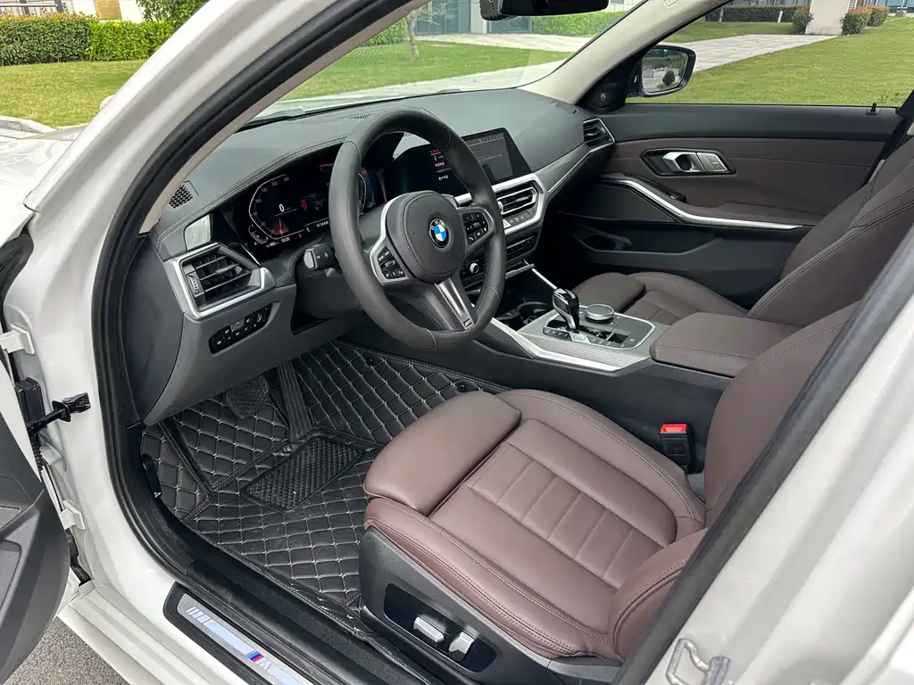 BMW 3 Series — миниатюра 4