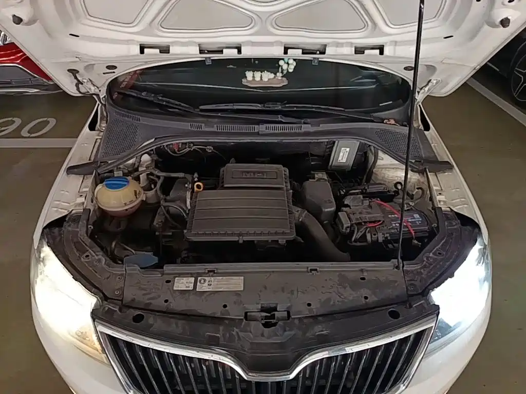 Skoda Rapid Spaceback — миниатюра 20