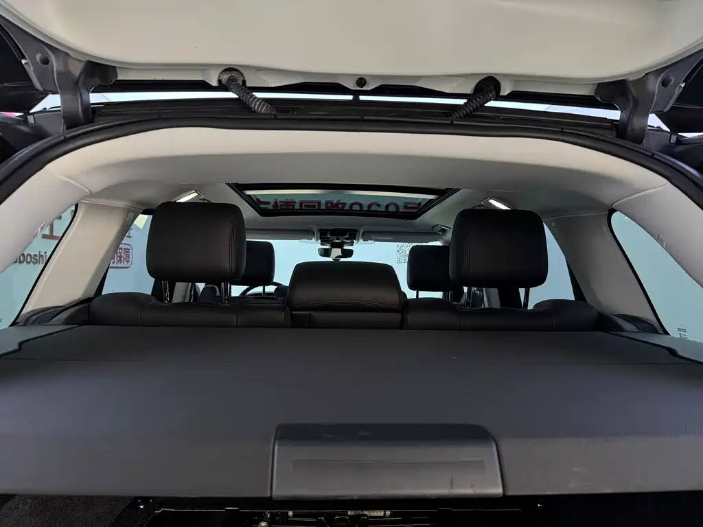 Land Rover Range Rover — миниатюра 35