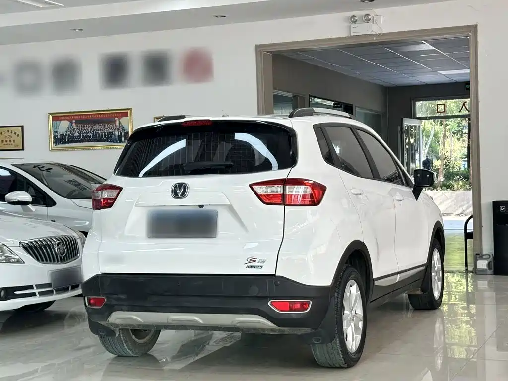 Changan CS15 — миниатюра 25