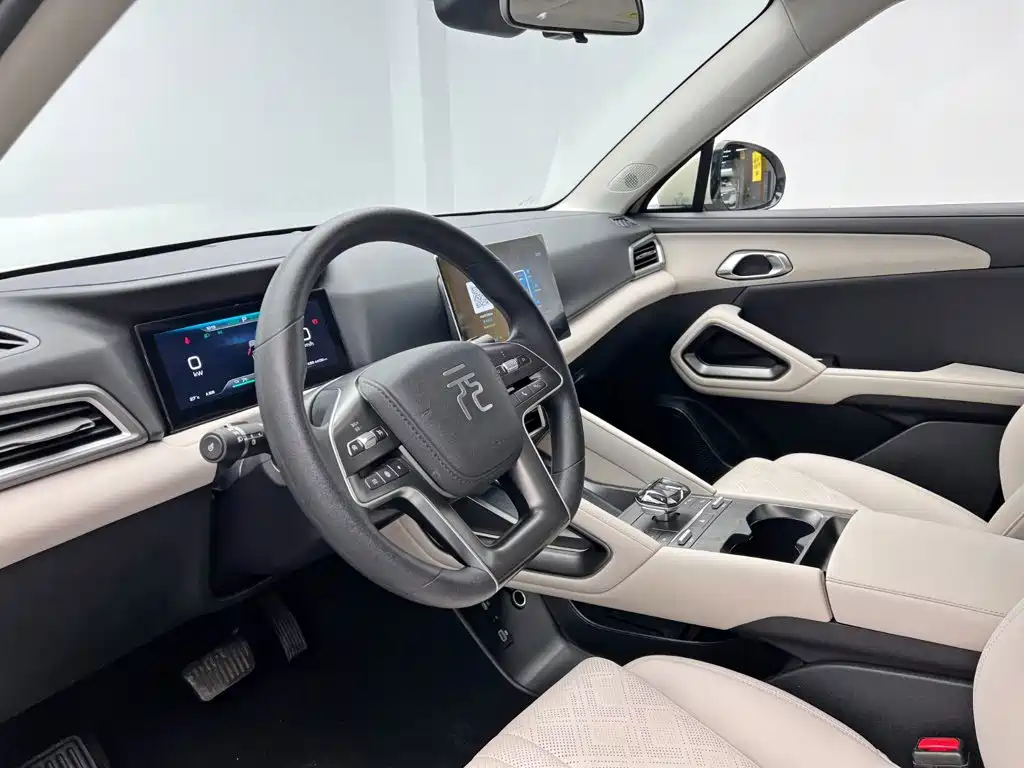 BYD Yuan UP — миниатюра 13