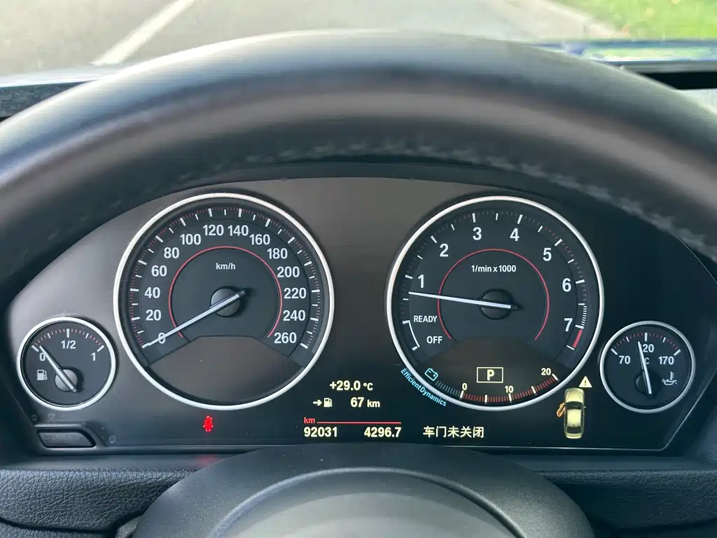 BMW 3 Series — миниатюра 10