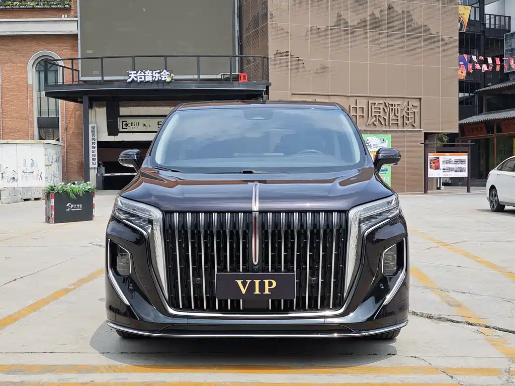 Hongqi HQ9 2023 2.0T