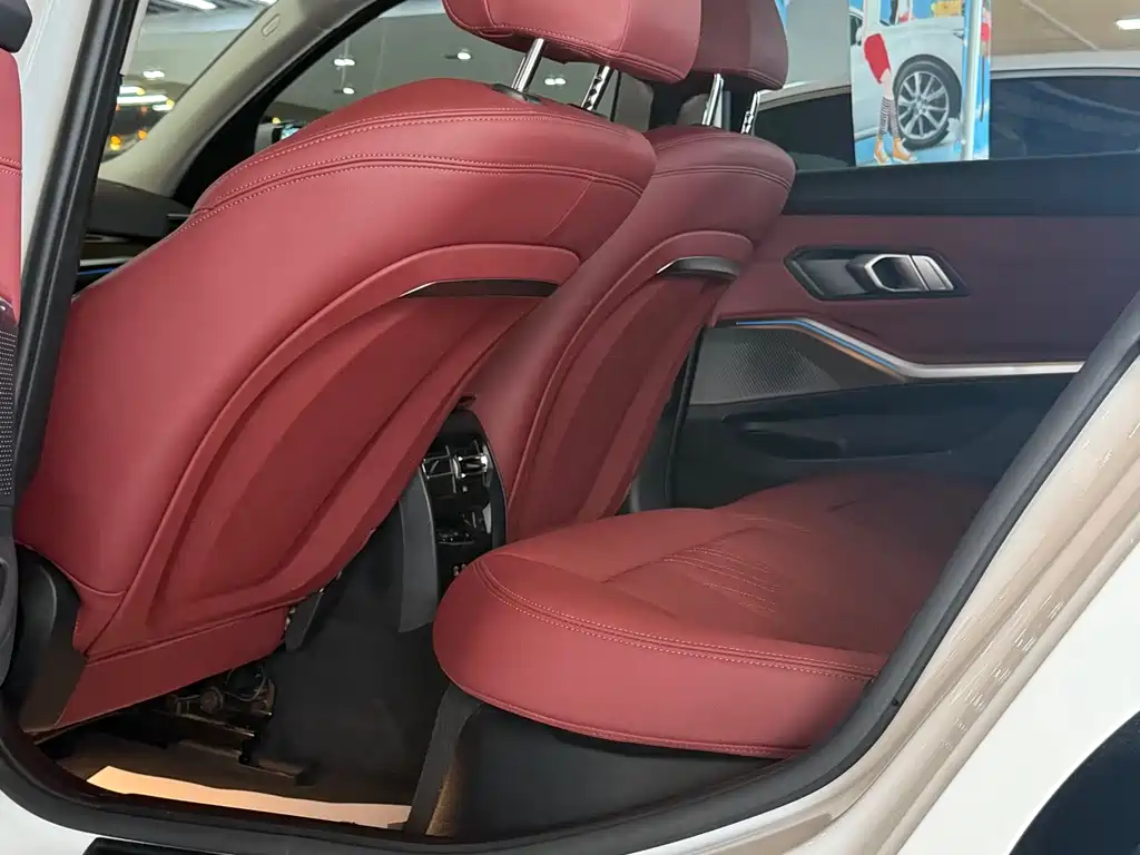 BMW i3 2024 eDrive 35 L