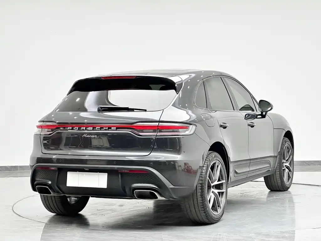 Porsche Macan — миниатюра 8