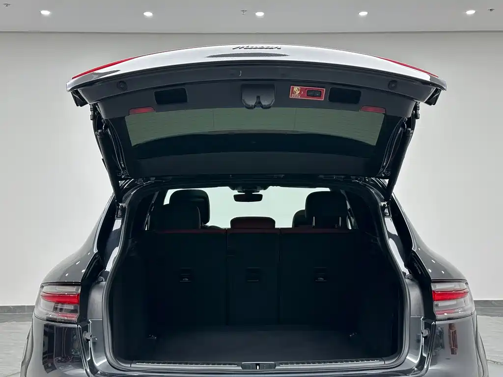 Porsche Macan — миниатюра 30