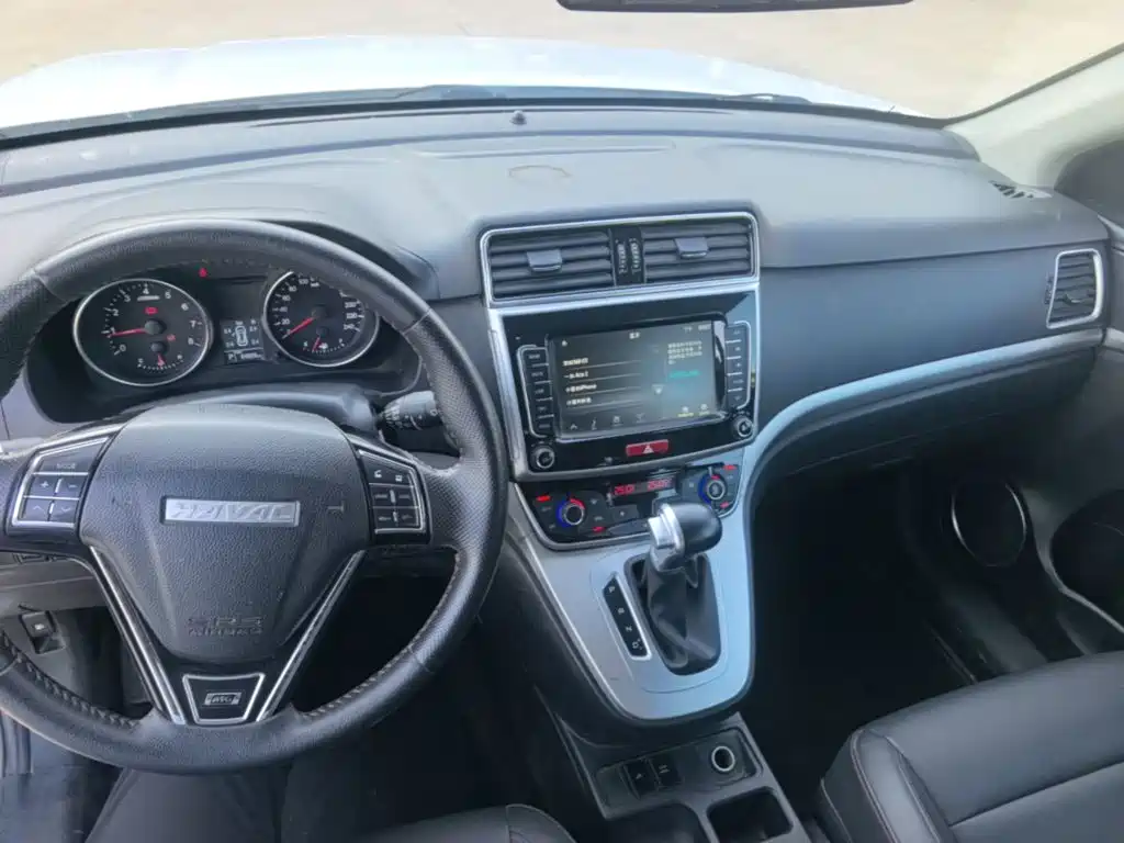 Haval M6 — миниатюра 10