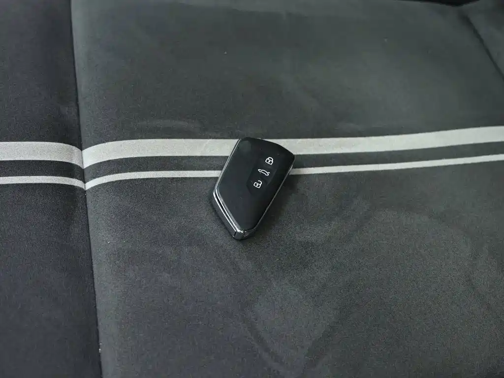 Volkswagen Golf — миниатюра 11