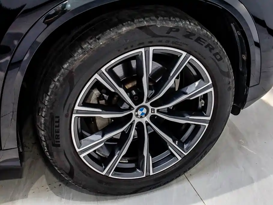 BMW X5 — миниатюра 34