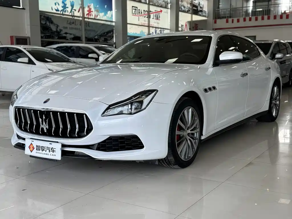 Maserati Quattroporte — миниатюра 2