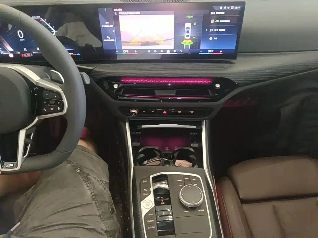 BMW 3 Series — миниатюра 14