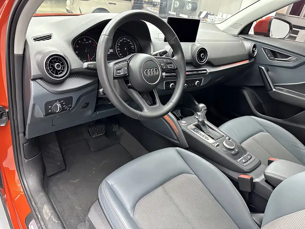 Audi Q2L — миниатюра 12