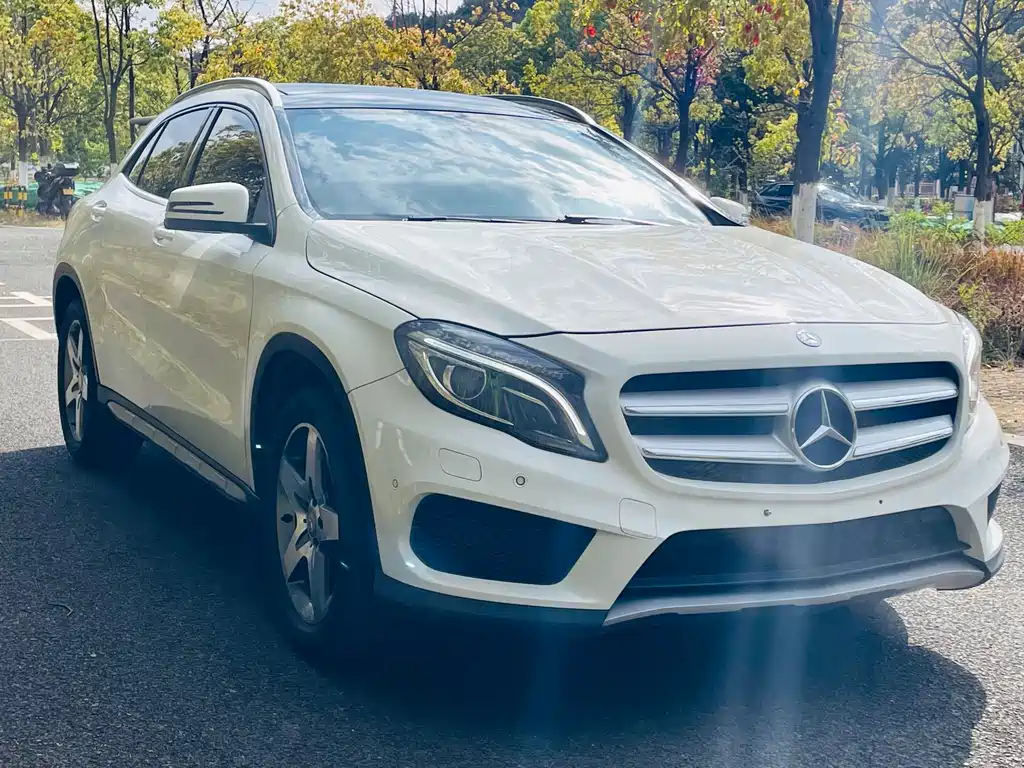 Mercedes-Benz GLA (Import) — миниатюра 3