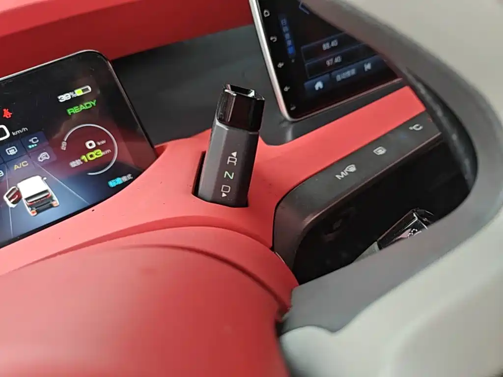 Baojun E200 — миниатюра 14