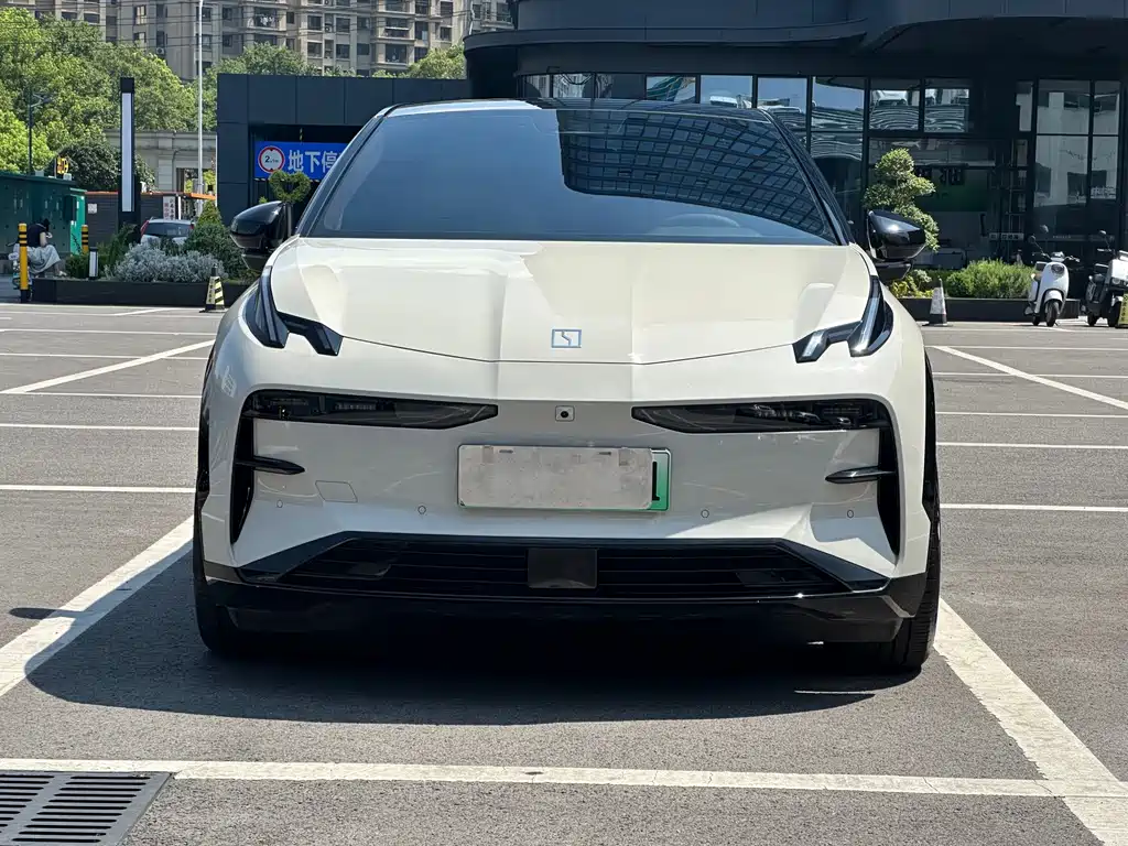 Zeekr X — миниатюра 2