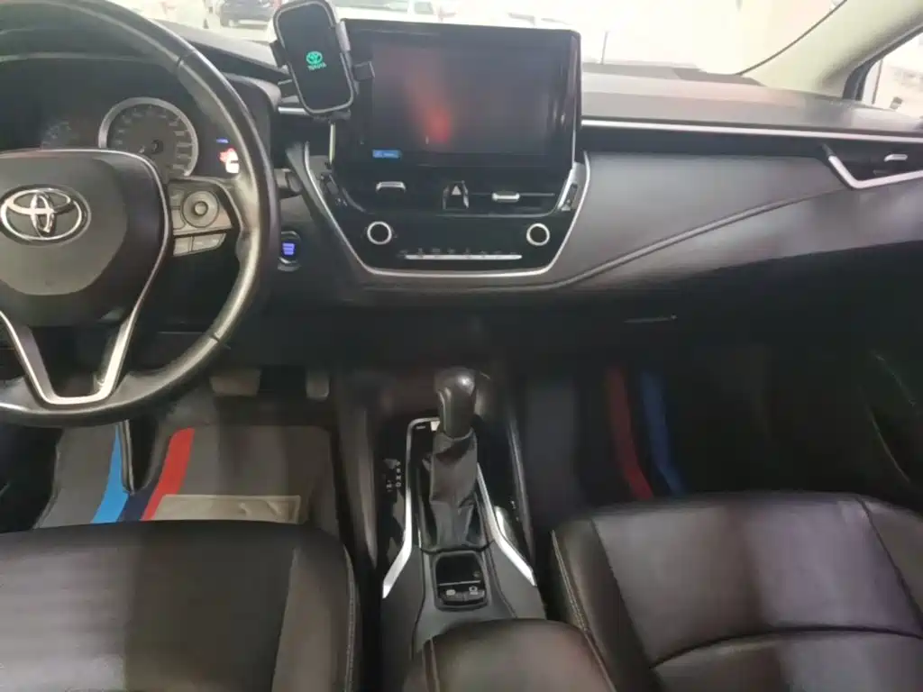 Toyota Corolla — миниатюра 14