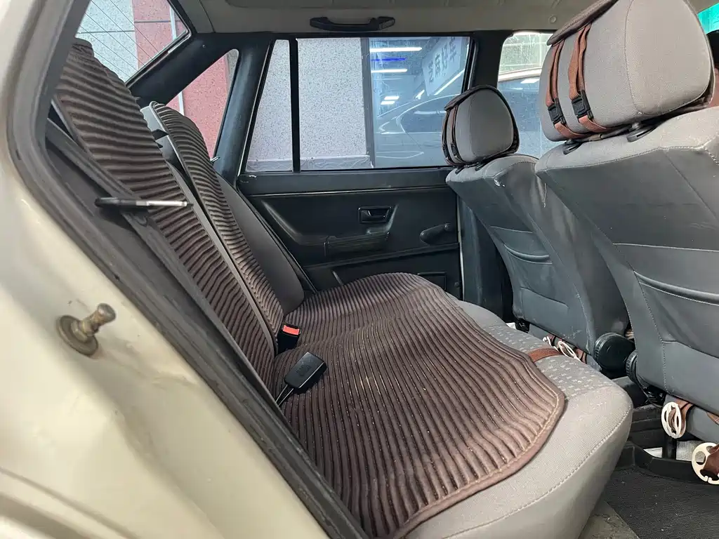 Volkswagen Santana 08 1.8 MT