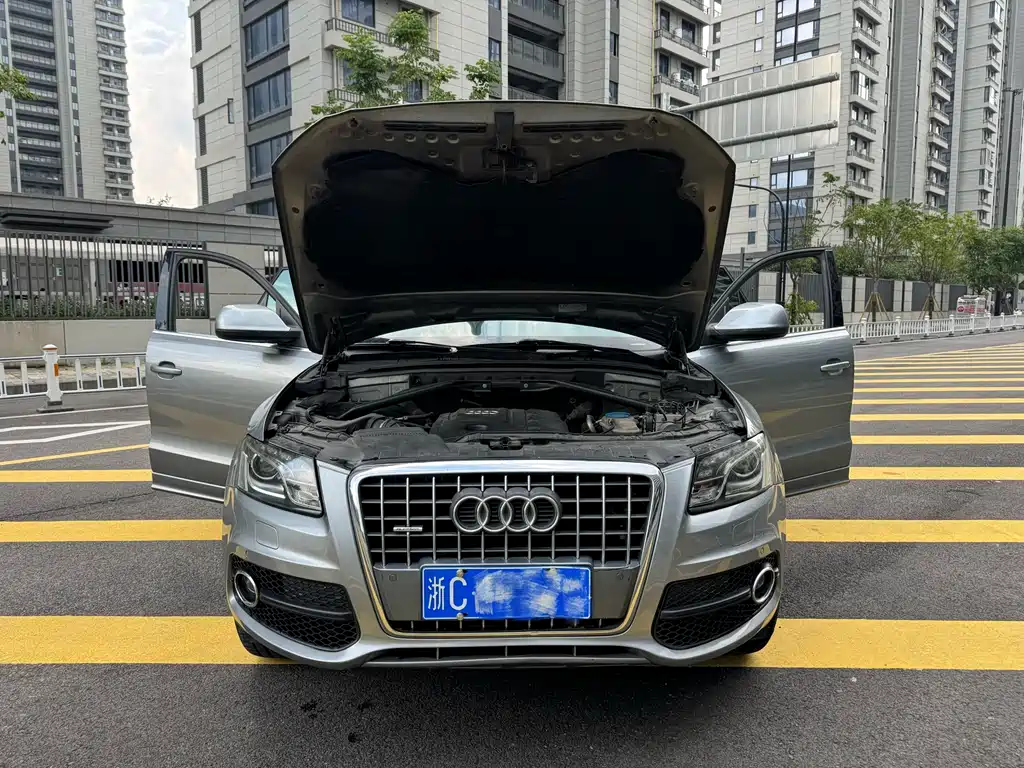 Audi Q5 2010 2.0TFSI Sport
