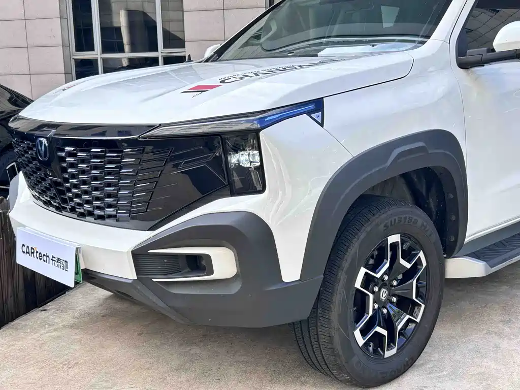 Changan 峰景房车 — миниатюра 5