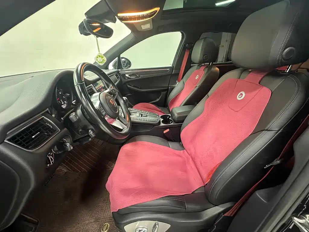 Porsche Macan — миниатюра 19
