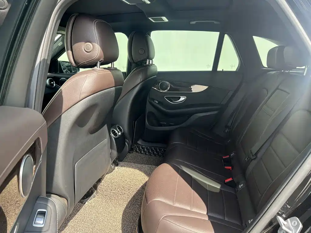 Mercedes-Benz GLC — миниатюра 7