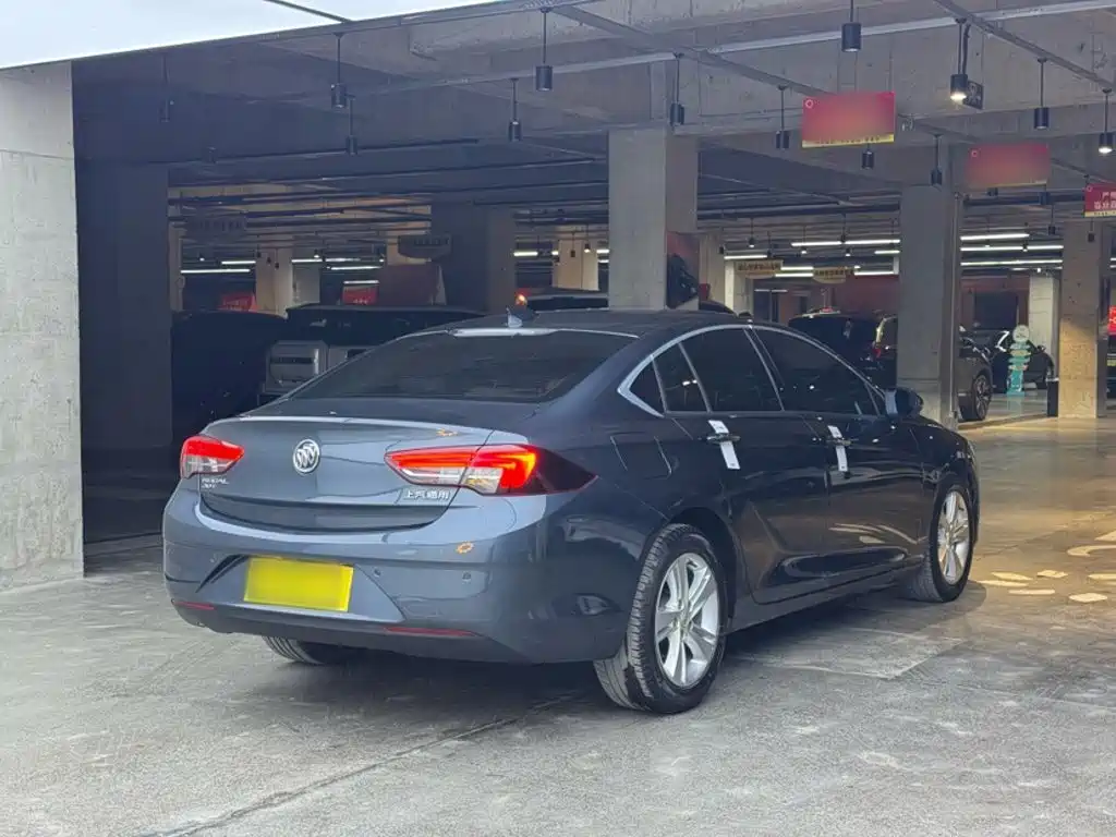 Buick Regal — миниатюра 8