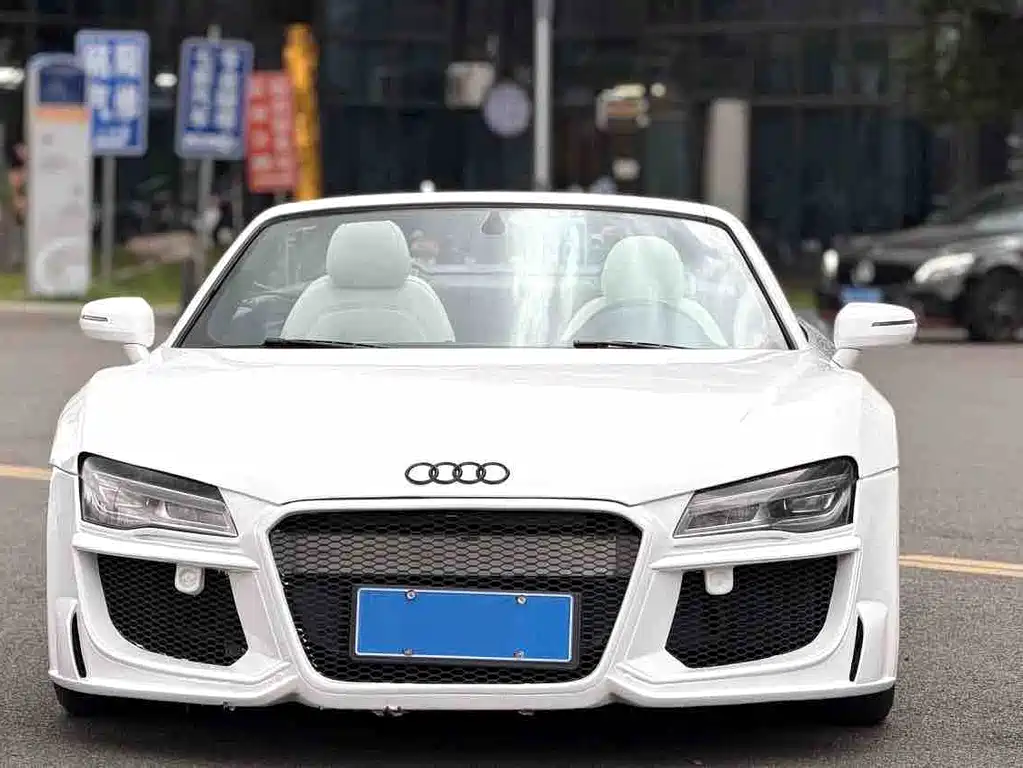 Audi R8 — миниатюра 5