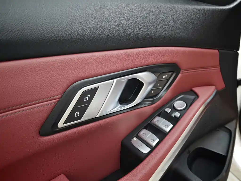 BMW 3 Series — миниатюра 9