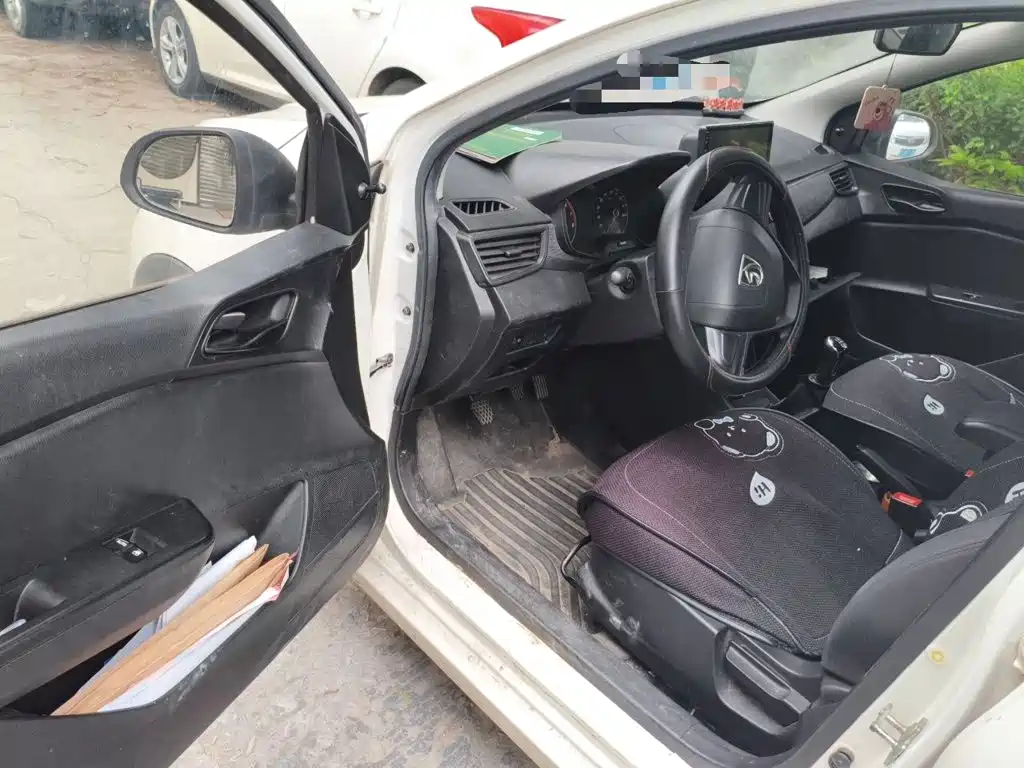 Baojun 310 — миниатюра 17