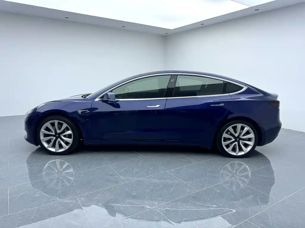 Tesla Model 3 — фотографии объявления, Фото 14