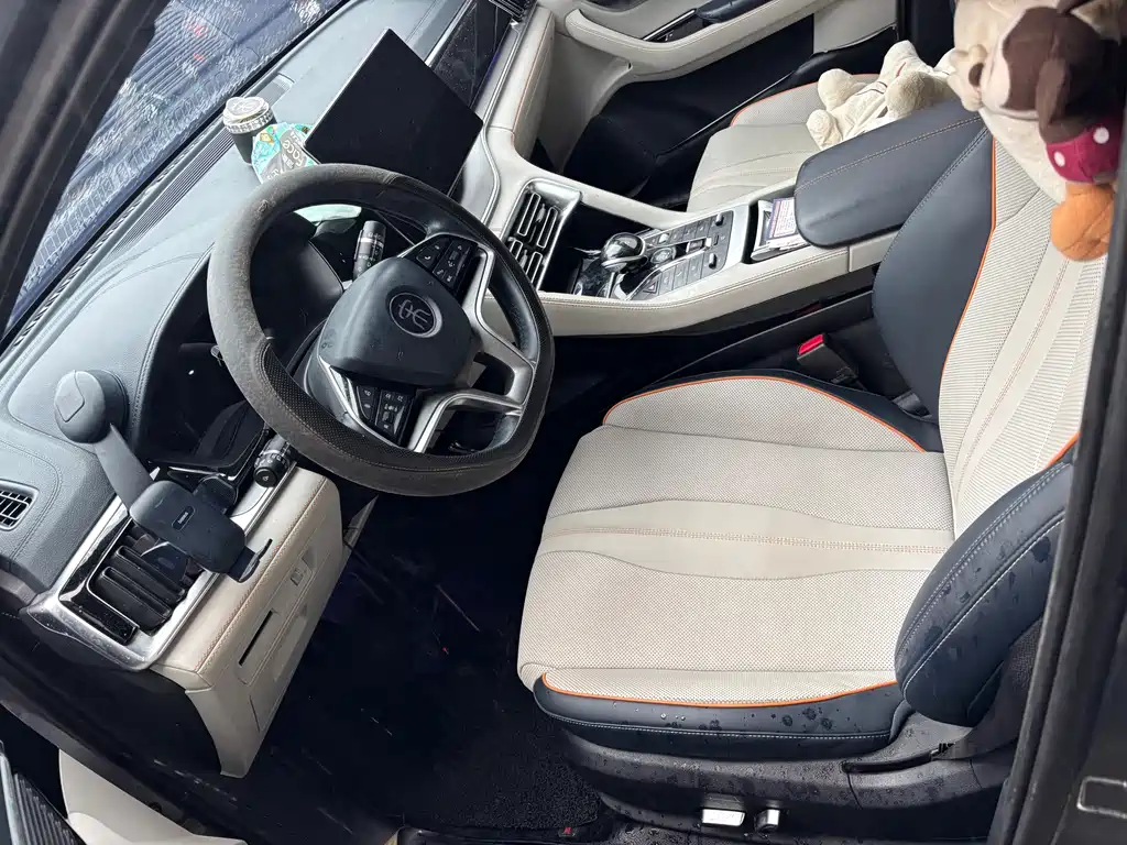 BYD PLUS New Energy — миниатюра 4