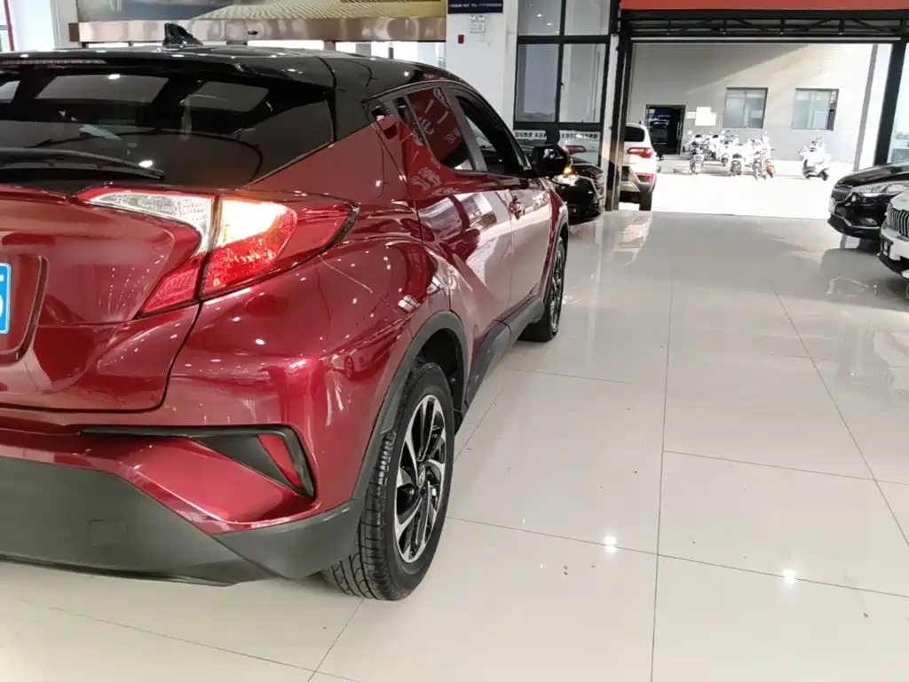 Toyota IZOA — миниатюра 8