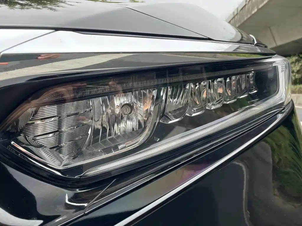 Honda Accord — миниатюра 10