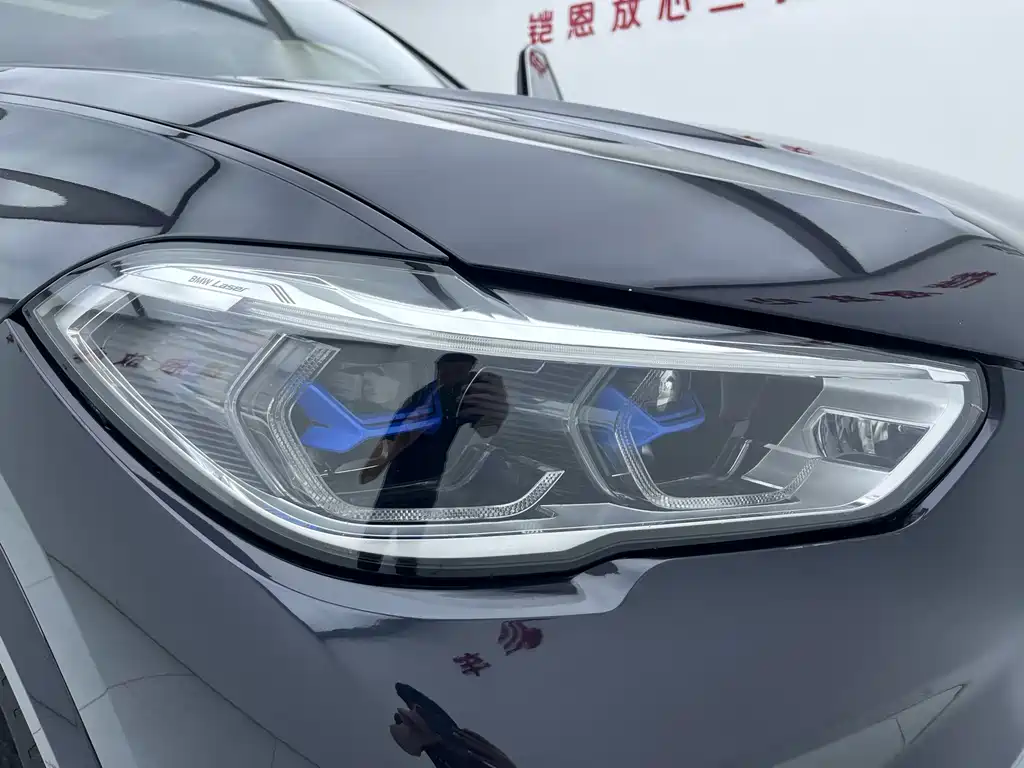 BMW X5 — миниатюра 14