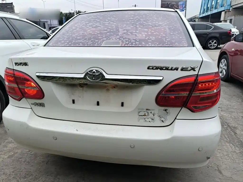 Toyota Corolla — миниатюра 6