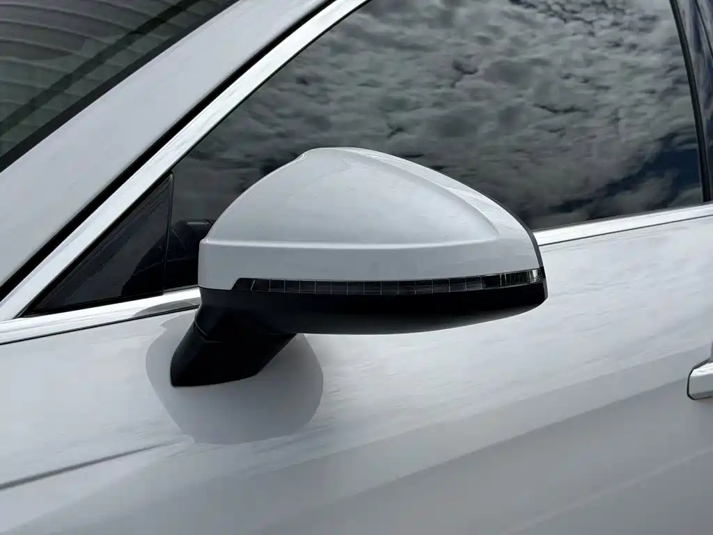 Audi A4L — миниатюра 14