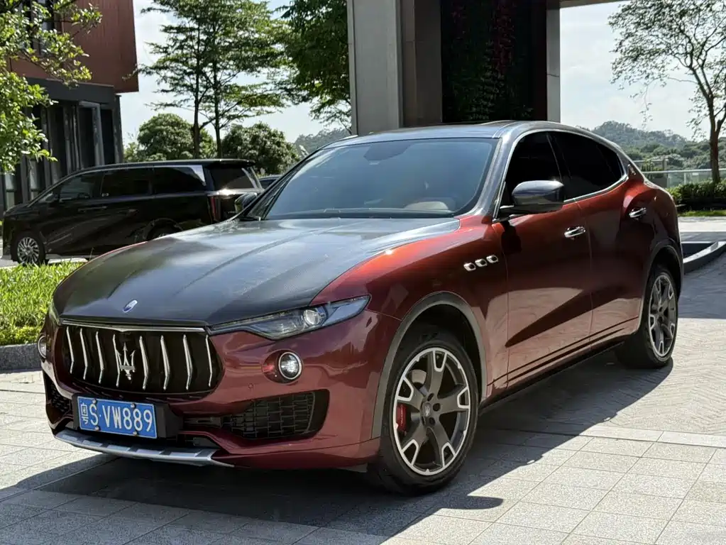 Купить Maserati Levante